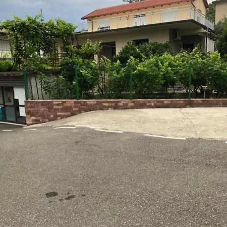 Gestehaus * Shkodër
